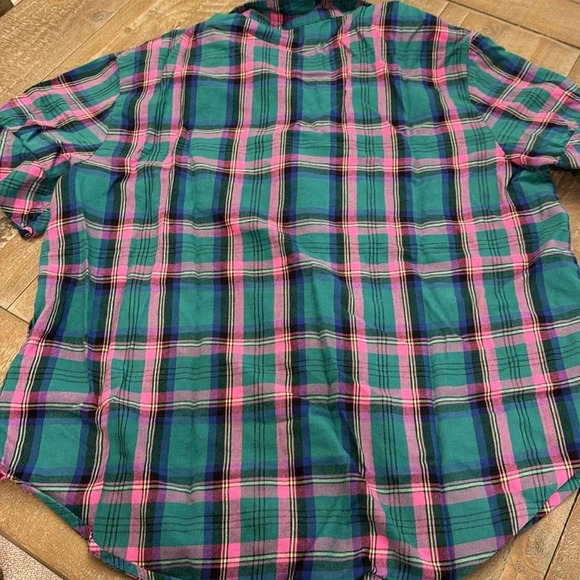 Victoria’s Secret plaid short sleeve pajamas - Picture 10 of 16